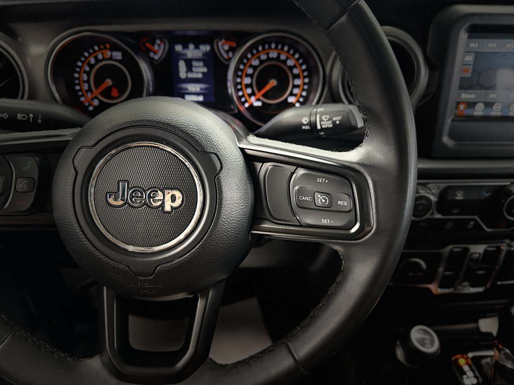 Used 2023 Jeep Gladiator Sport AWD/4WD image 21