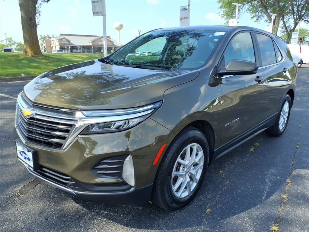 Used 2024 Chevrolet Equinox LT FWD image 3