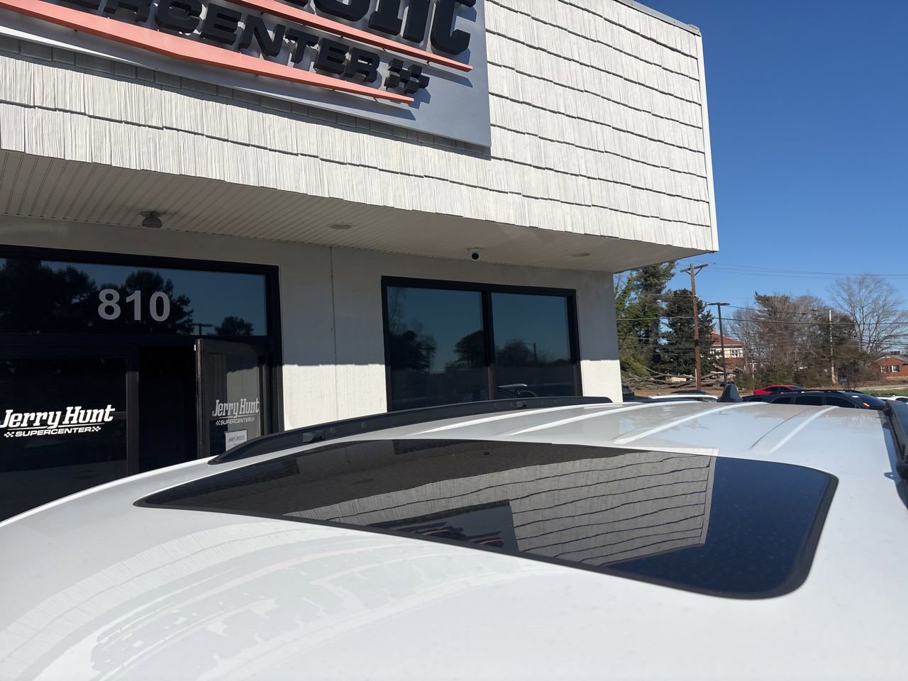 Used 2023 Jeep Grand Cherokee L Laredo image 12