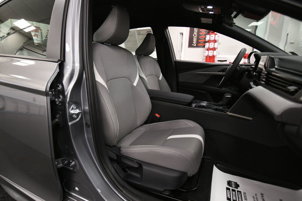 Certified 2025 Toyota Camry SE image 26