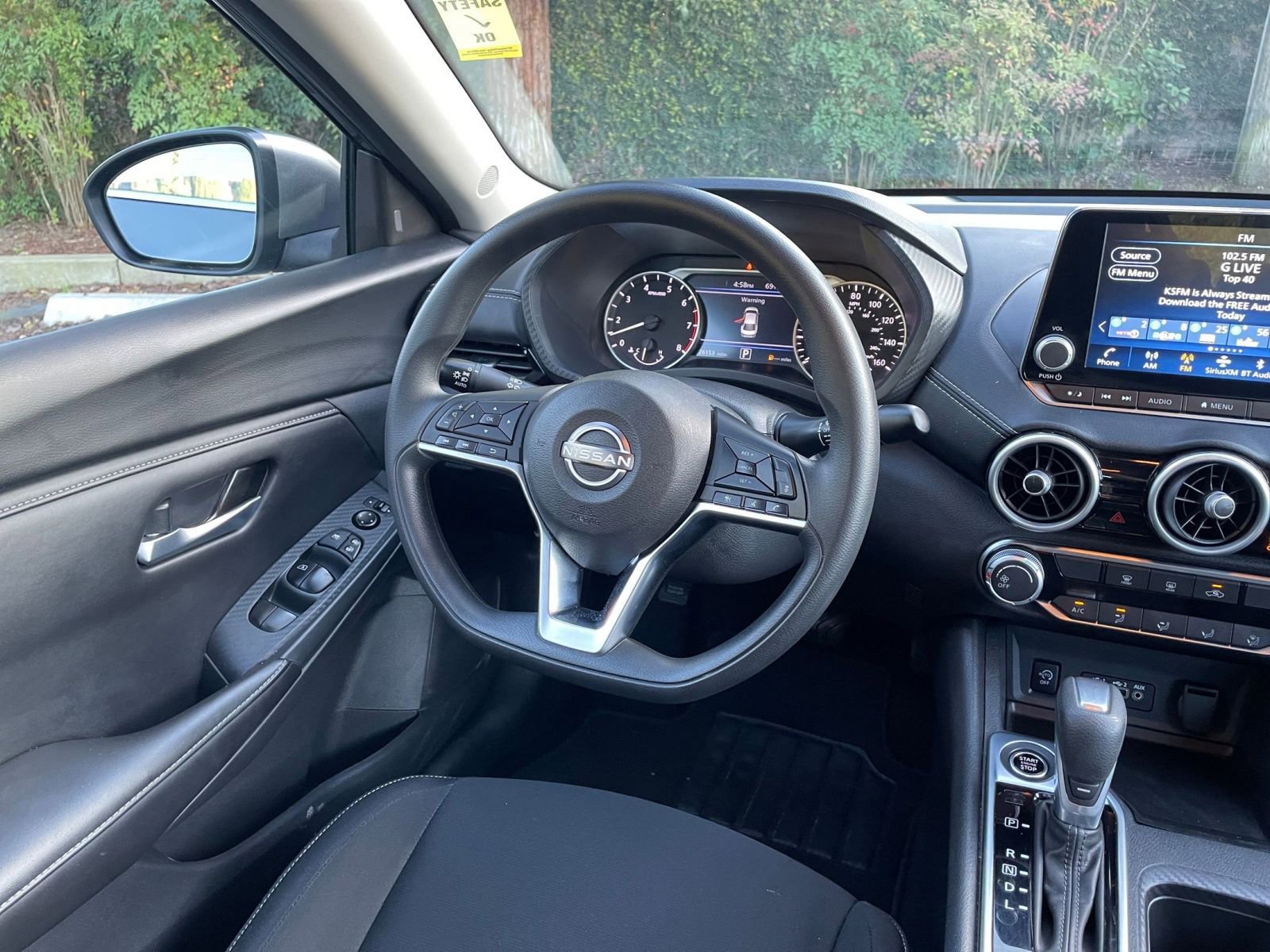 Used 2025 Nissan Sentra SV FWD image 32