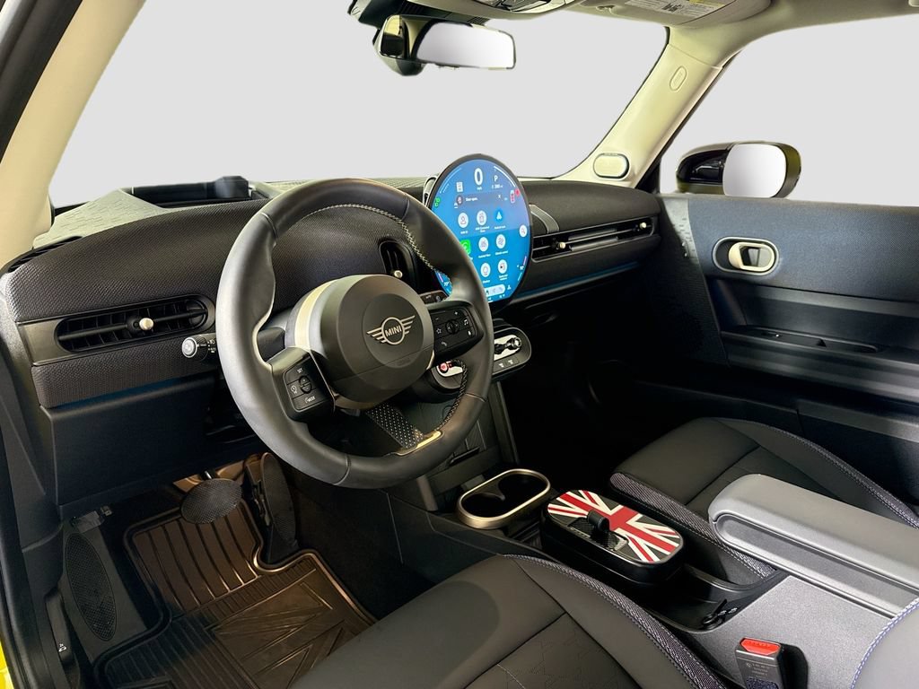 Used 2025 MINI Cooper S FWD image 9
