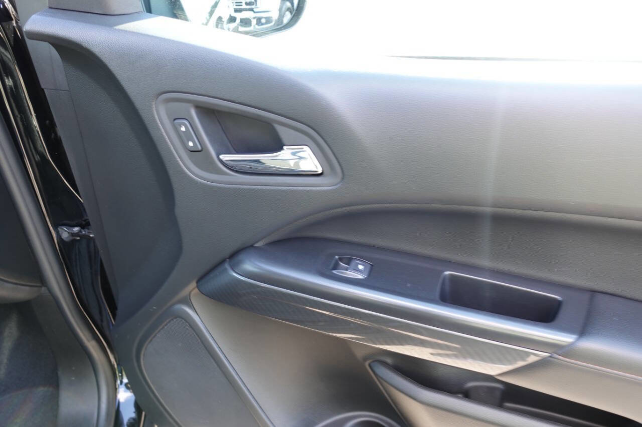 Used 2022 GMC Canyon AT4 image 34