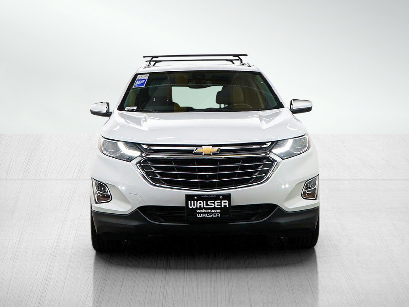 Used 2018 Chevrolet Equinox Premier w/ Infotainment II Package AWD/4WD image 9