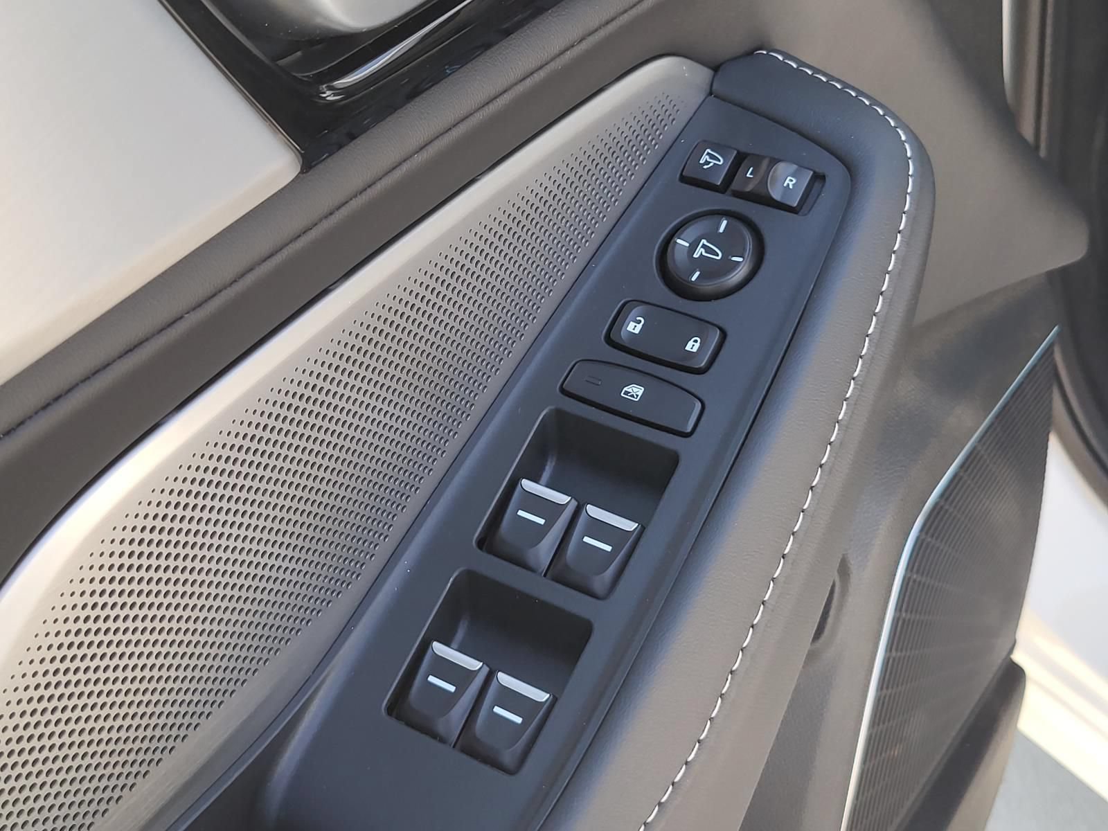 New 2026 Acura MDX FWD w/ Technology Package image 16