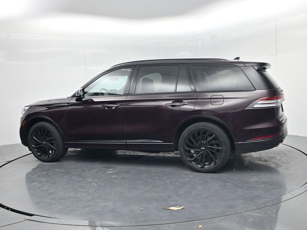 Used 2023 Lincoln Aviator Black Label w/ Jet Package image 5