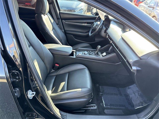 Used 2023 MAZDA MAZDA3 s image 9