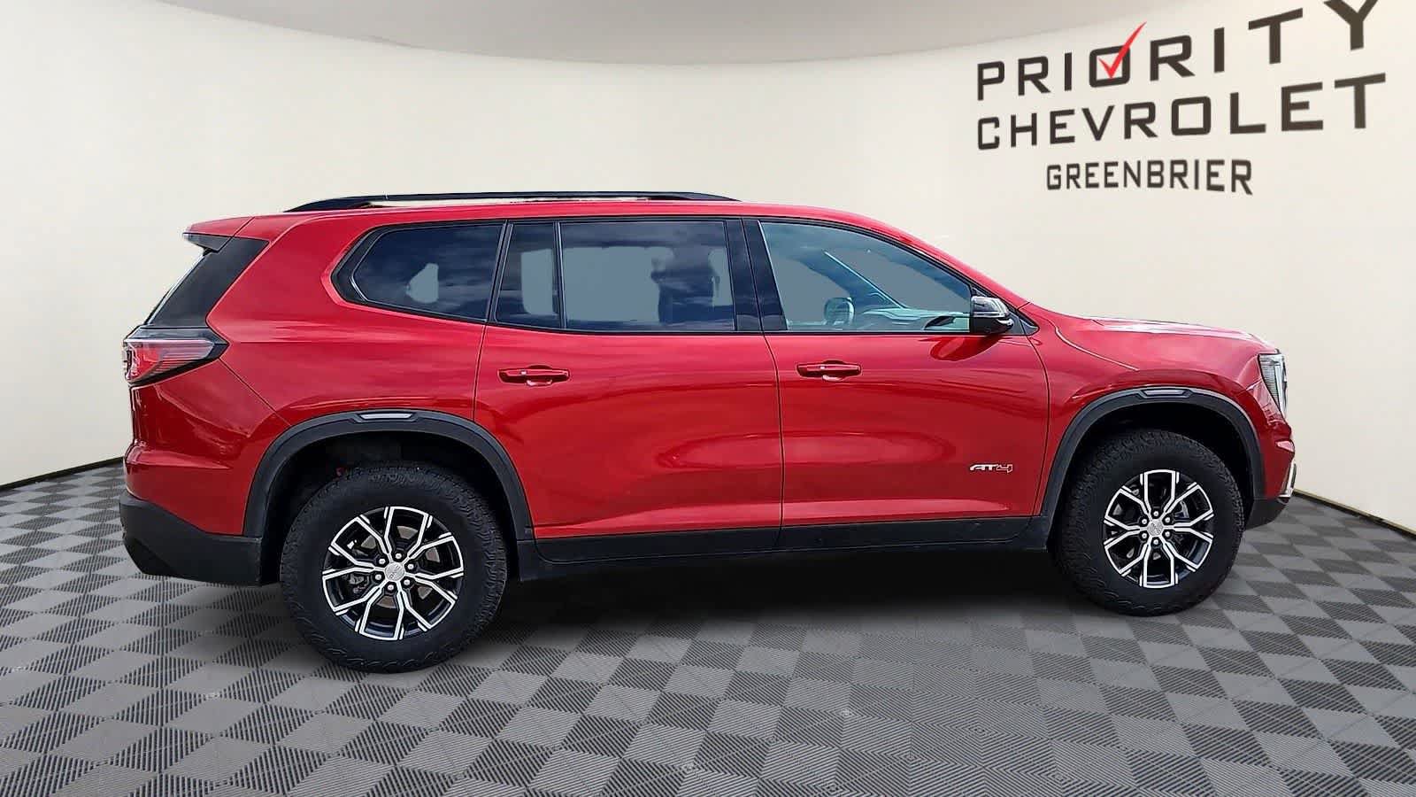 Used 2024 GMC Acadia AT4 AWD/4WD image 9