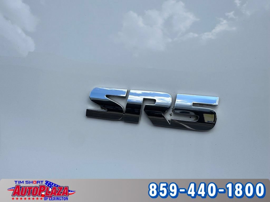 Used 2019 Toyota 4Runner SR5 Premium AWD/4WD image 19