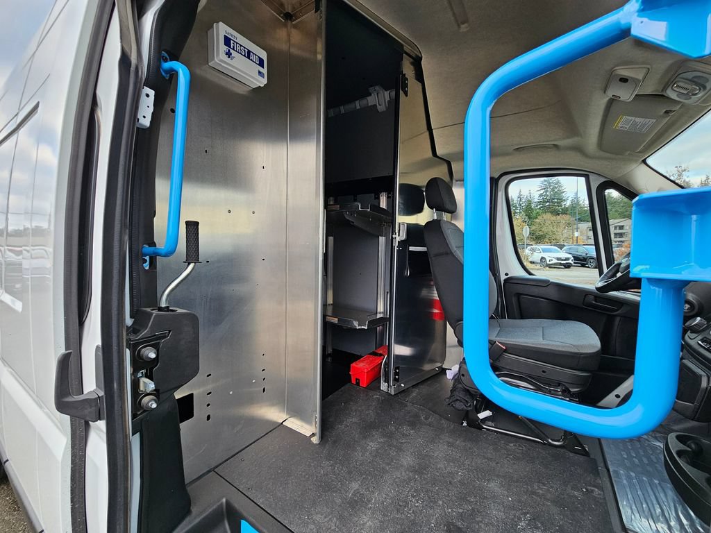 New 2024 RAM ProMaster 3500 w/ Delivery Van Package FWD image 13