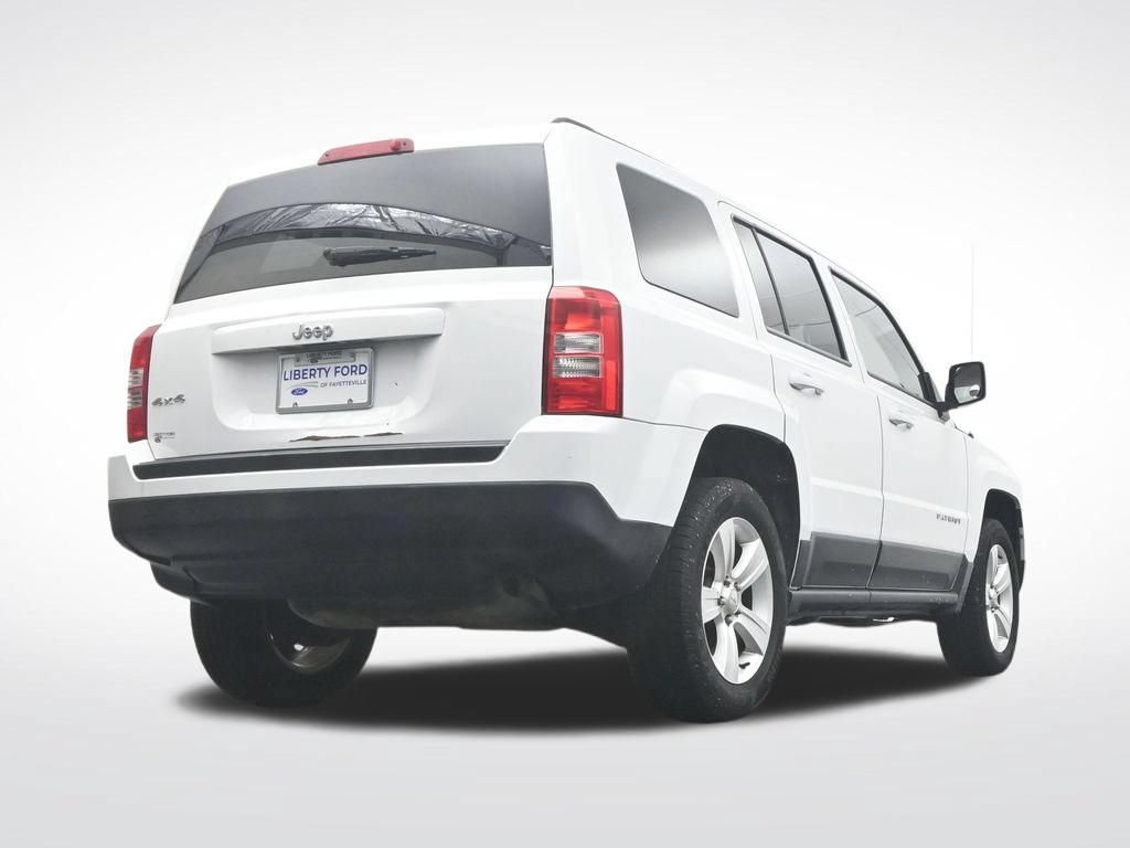 Used 2014 Jeep Patriot Sport w/ Power Value Group AWD/4WD image 40