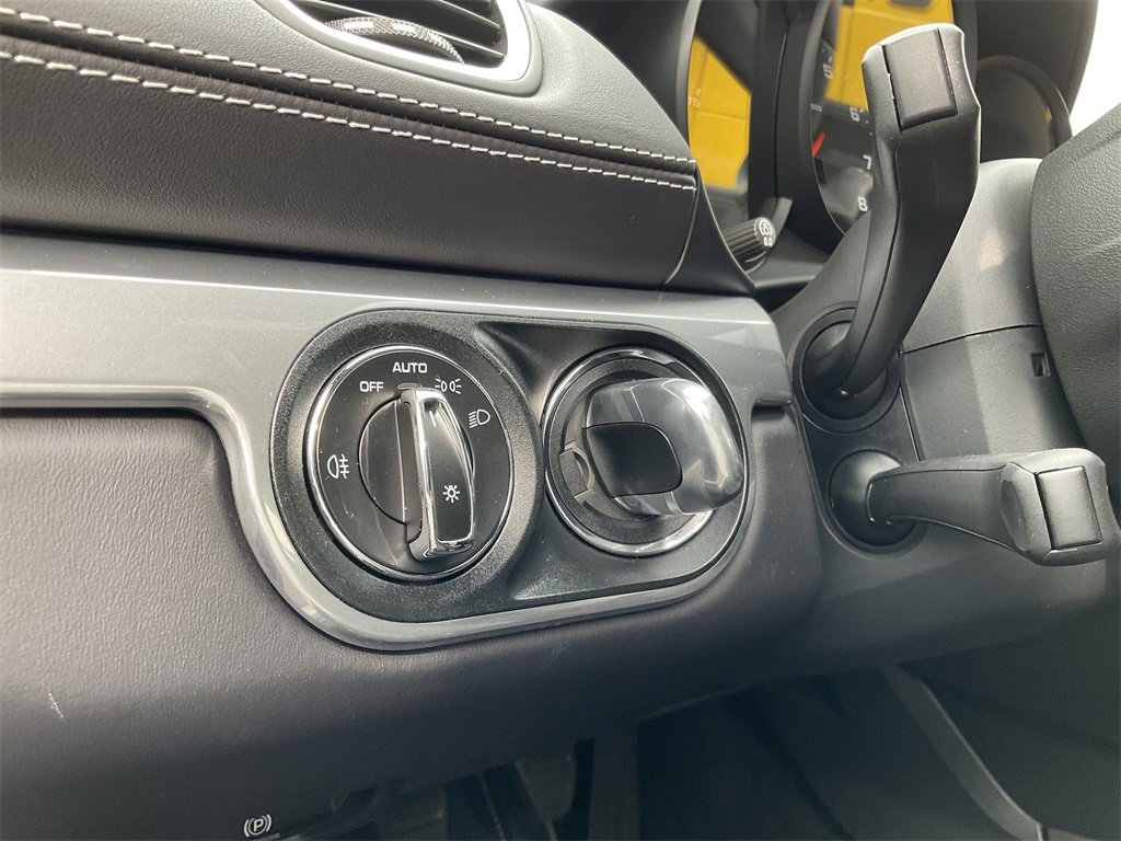 Used 2024 Porsche 718 Cayman Style Edition image 10