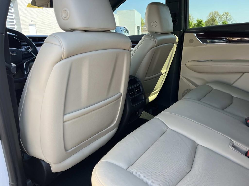 Used 2017 Cadillac XT5 Luxury image 20