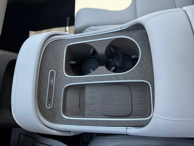 New 2026 Hyundai Palisade SEL Premium FWD image 34