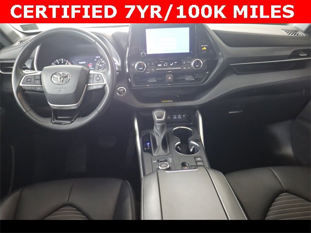Used 2023 Toyota Highlander XSE image 16