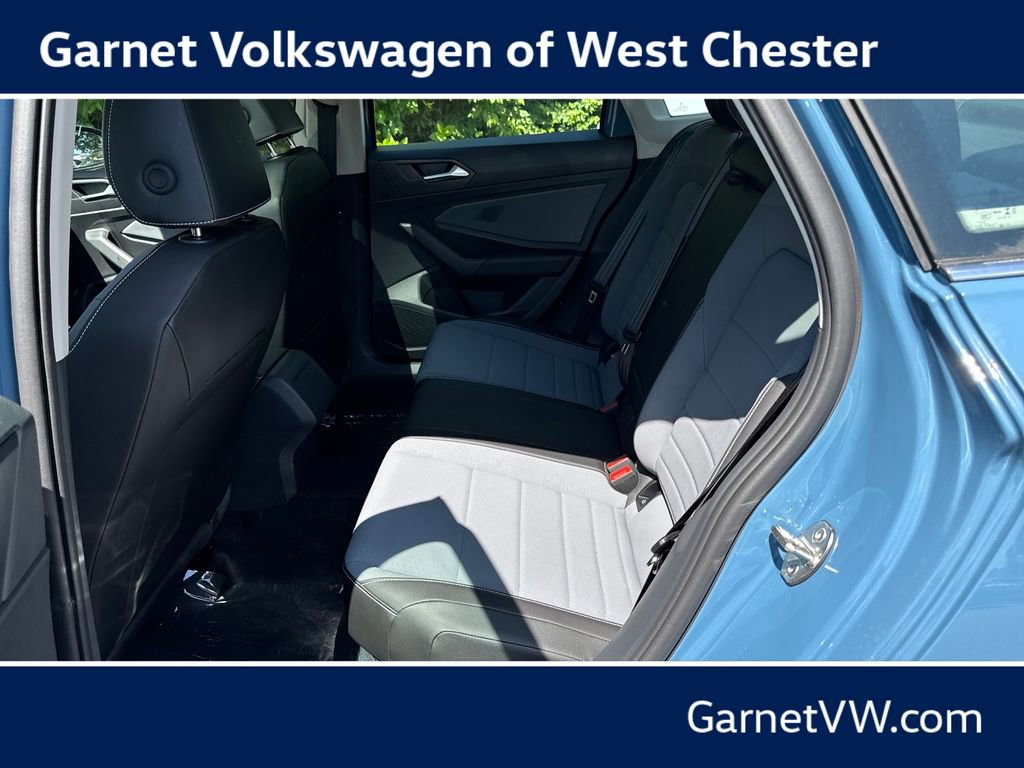 New 2026 Volkswagen Jetta SE FWD image 25