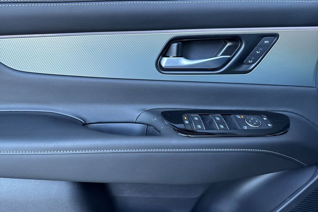 New 2025 Nissan Murano SL w/ Cargo Package image 9