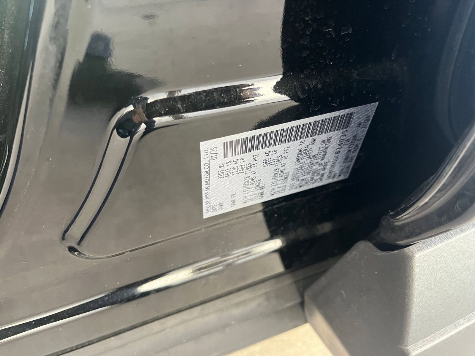 Used 2025 Nissan Rogue SV image 30