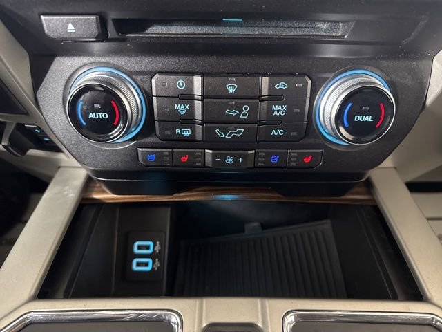 Certified 2017 Ford F150 Lariat w/ Equipment Group 502A Luxury image 16