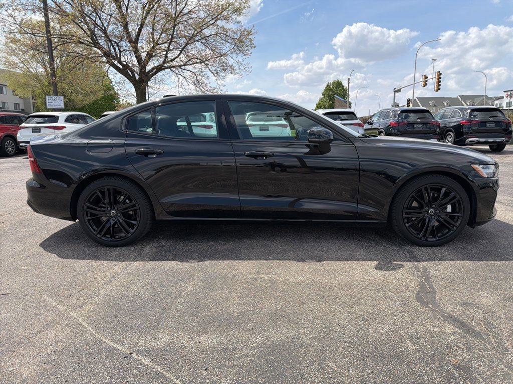 Used 2024 Volvo S60 B5 Plus w/ Climate Package AWD/4WD image 9