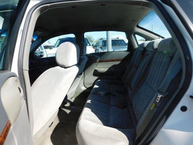 Used 2003 Chevrolet Impala Sedan w/ Preferred Equipment Group image 13