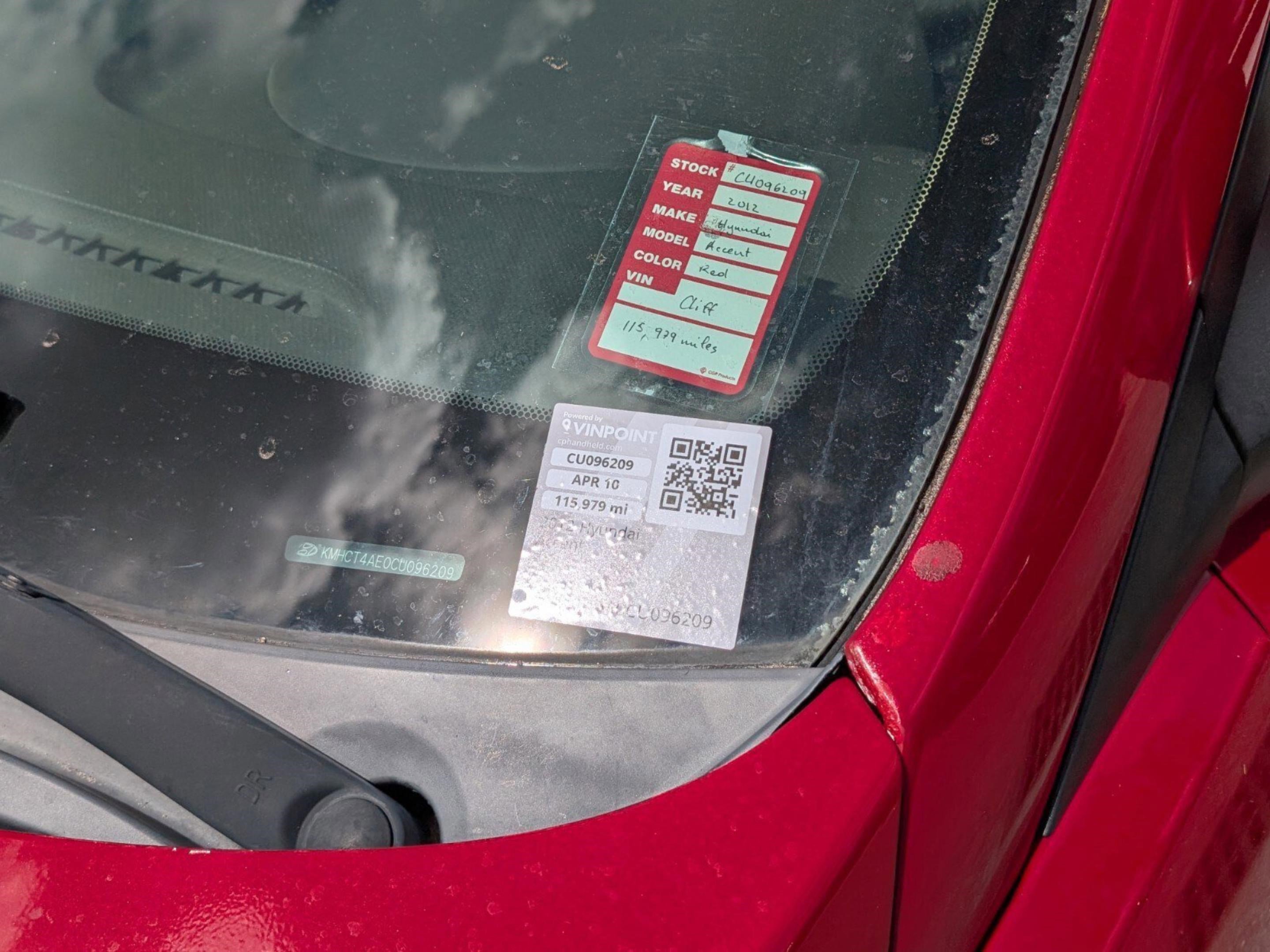 Used 2012 Hyundai Accent GLS image 14