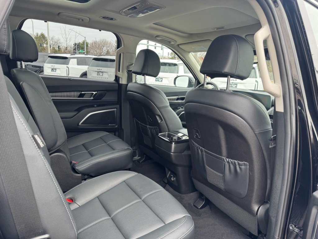 Used 2023 Kia Telluride SX FWD image 6
