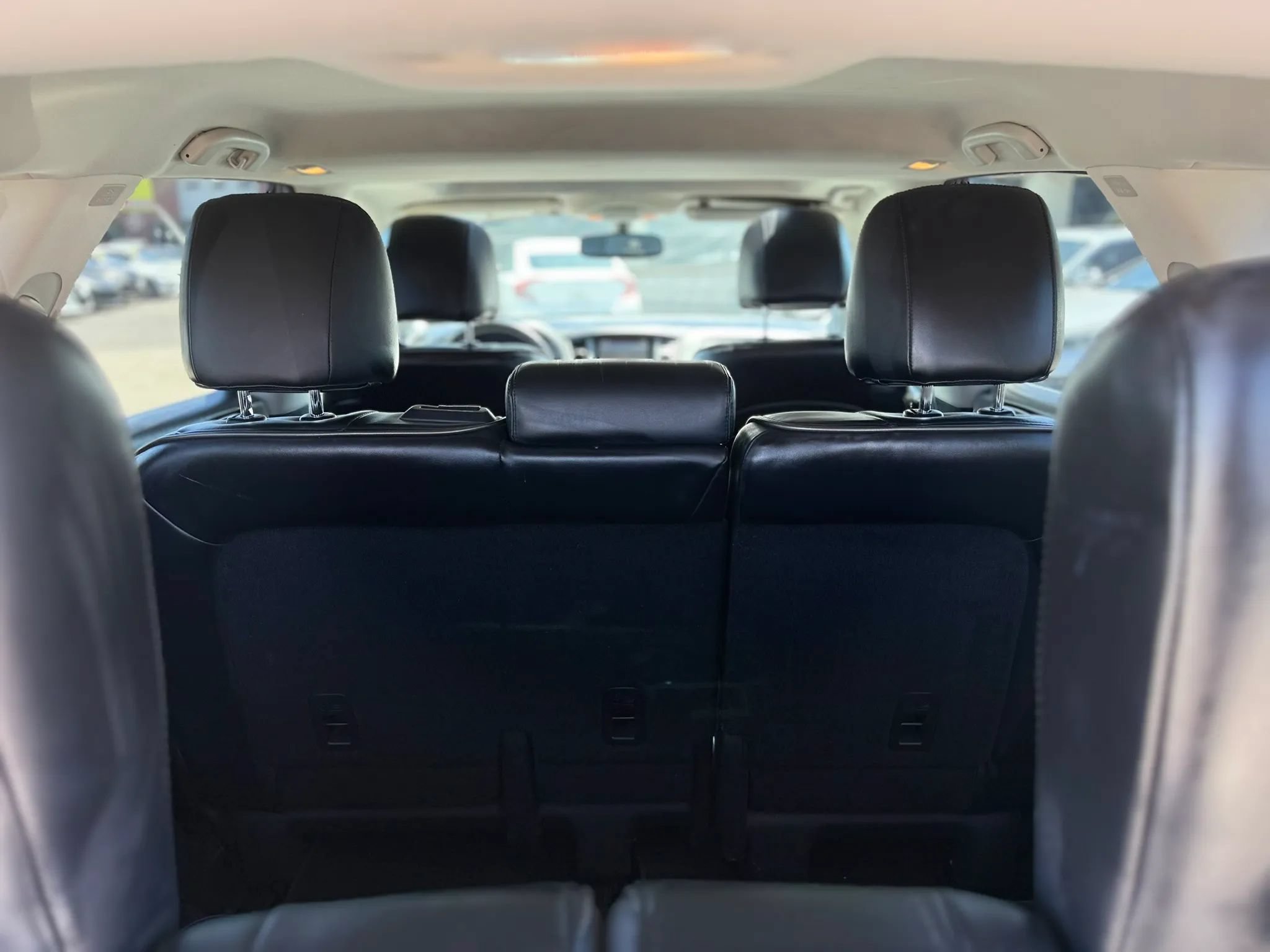 Used 2014 INFINITI QX60 Luxe w/ Premium Package AWD/4WD image 8