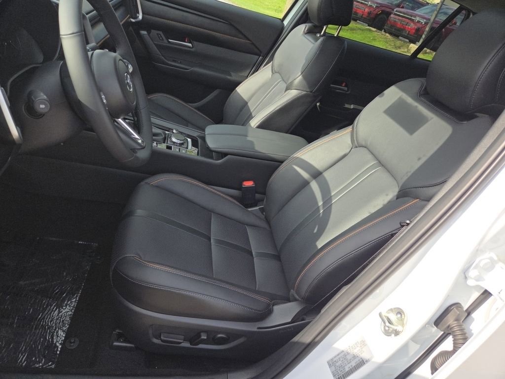 New 2026 MAZDA CX-50 AWD 2.5 S w/ Premium Package image 18