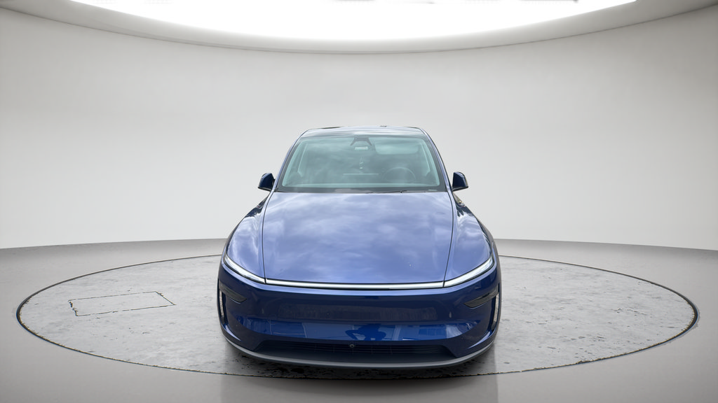 Used 2026 Tesla Model Y Long Range RWD image 16