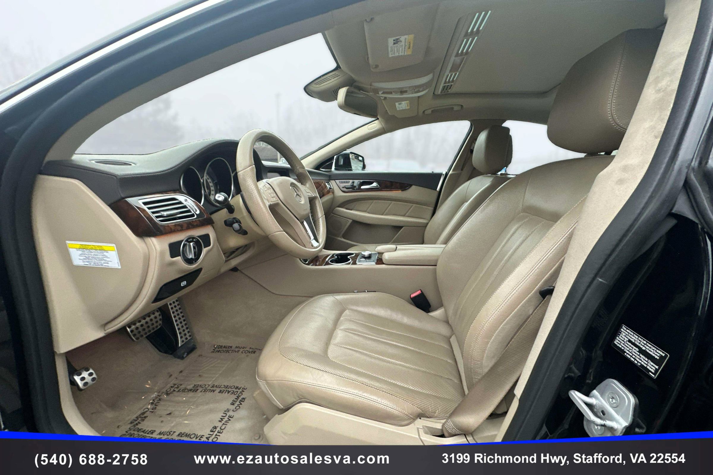 Used 2014 Mercedes-Benz CLS 550 4MATIC w/ Premium 1 Package image 13