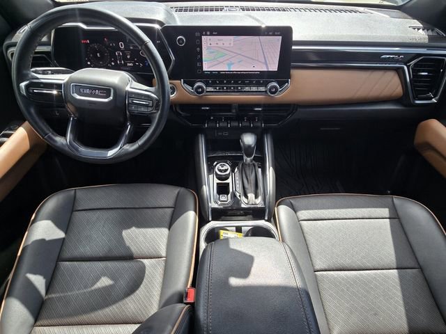 Certified 2024 GMC Canyon AT4 w/ AT4 Premium Package AWD/4WD image 18