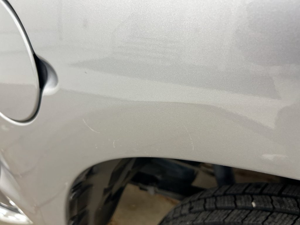 Used 2018 Toyota Tundra Platinum AWD/4WD image 32