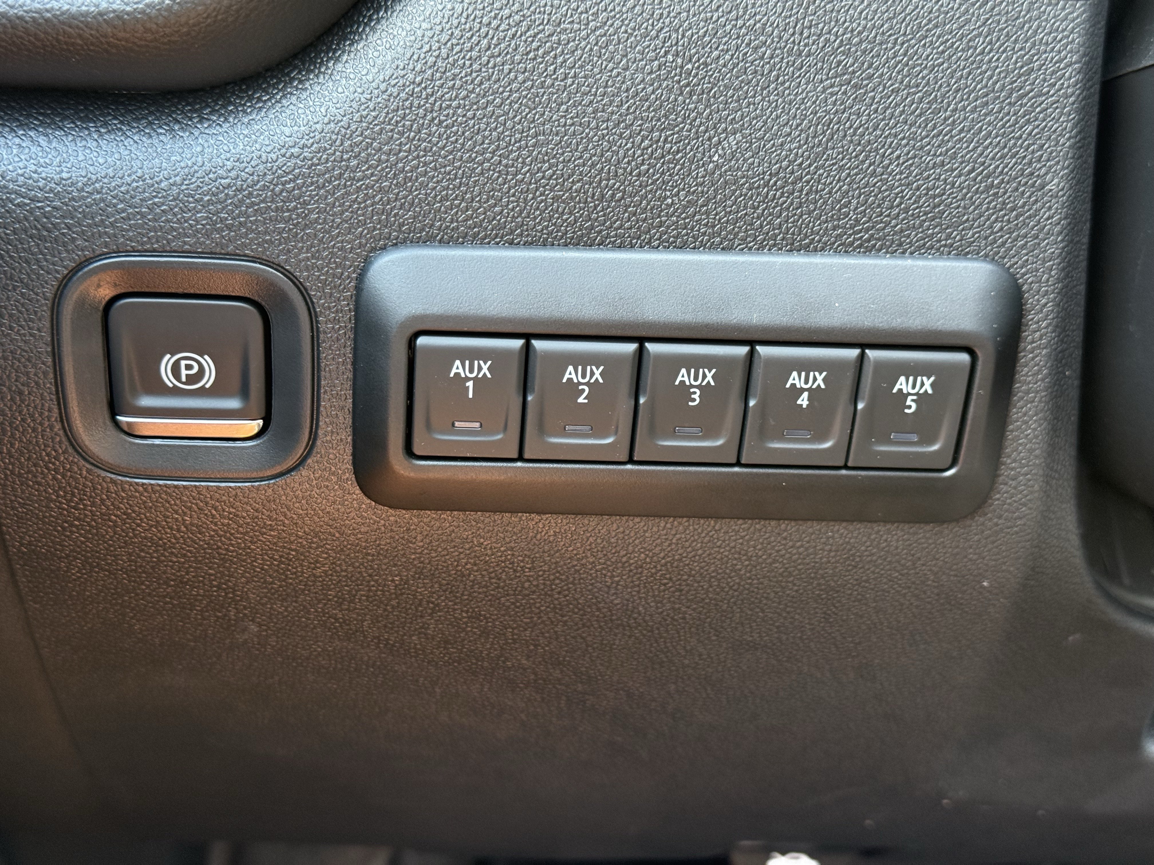 New 2026 Chevrolet Silverado 2500 W/T w/ WT Convenience Package AWD/4WD image 28