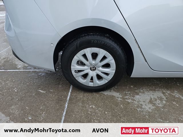 Used 2019 Toyota Prius LE image 34