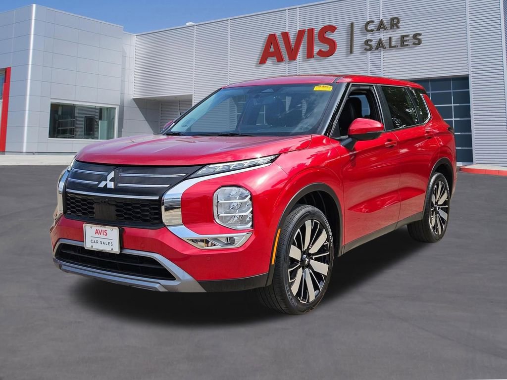 Used 2025 Mitsubishi Outlander SE FWD video 1