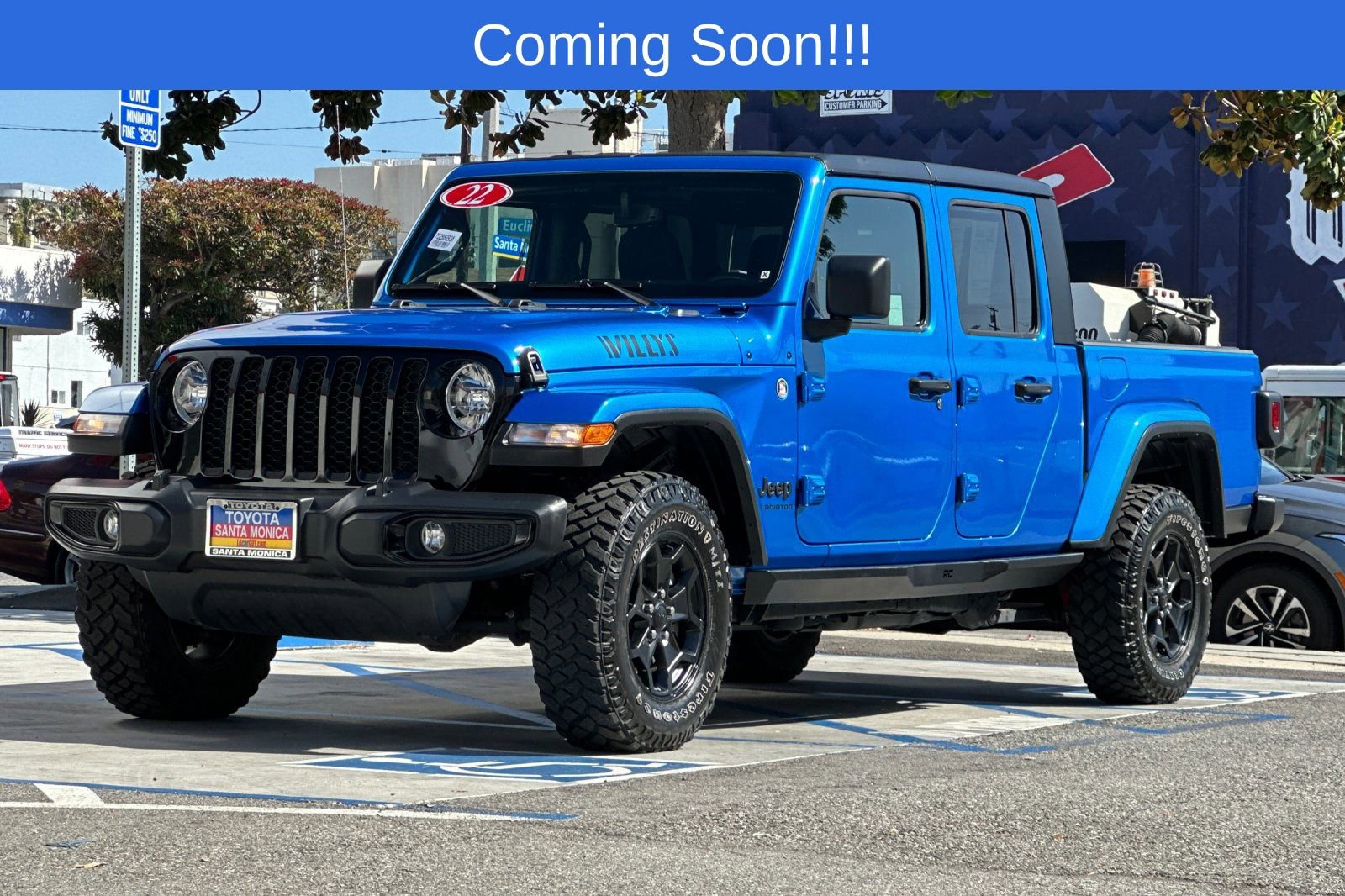 Used 2022 Jeep Gladiator Sport AWD/4WD image 8