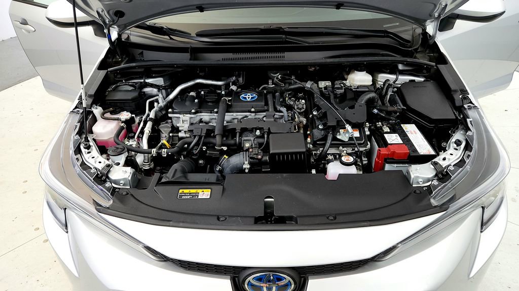 Used 2024 Toyota Corolla LE w/ LE Convenience Package AWD/4WD image 15