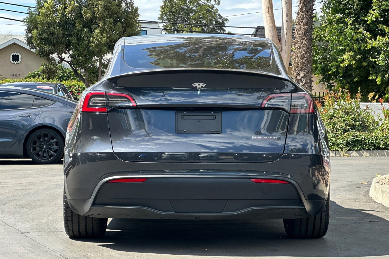 Used 2024 Tesla Model Y Performance AWD/4WD image 5