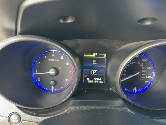 Used 2017 Subaru Outback 2.5i Limited AWD/4WD image 3