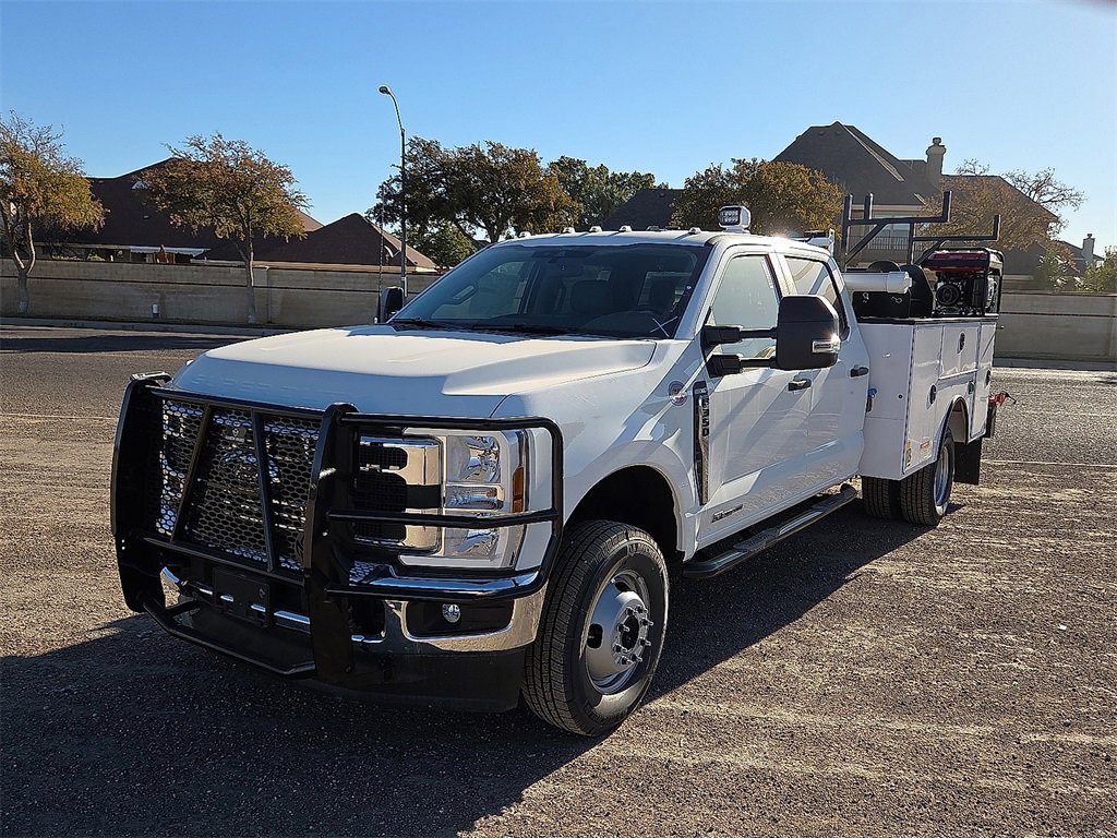 New 2025 Ford F350 XL w/ XL Chrome Package