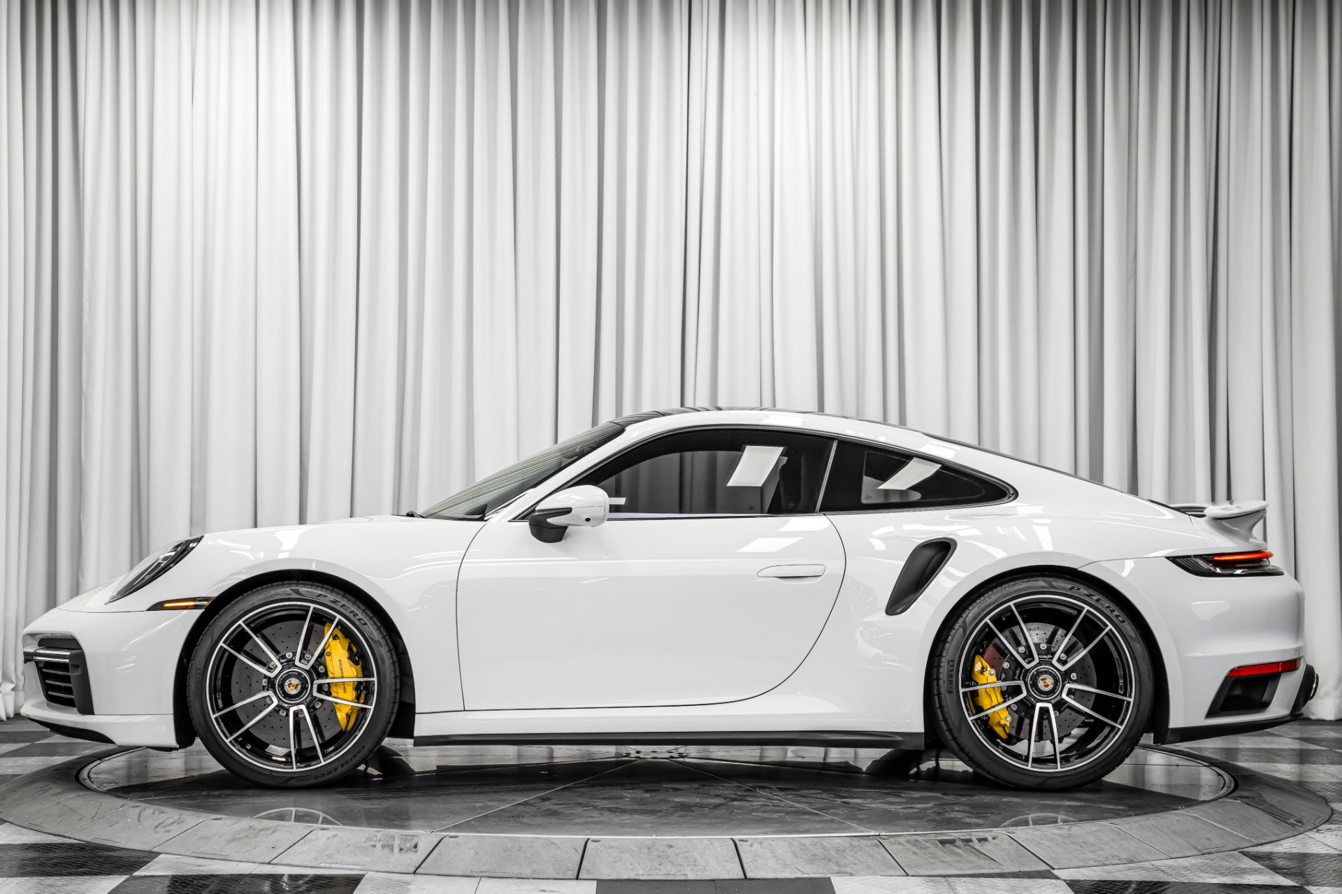 Used 2021 Porsche 911 Turbo S image 6