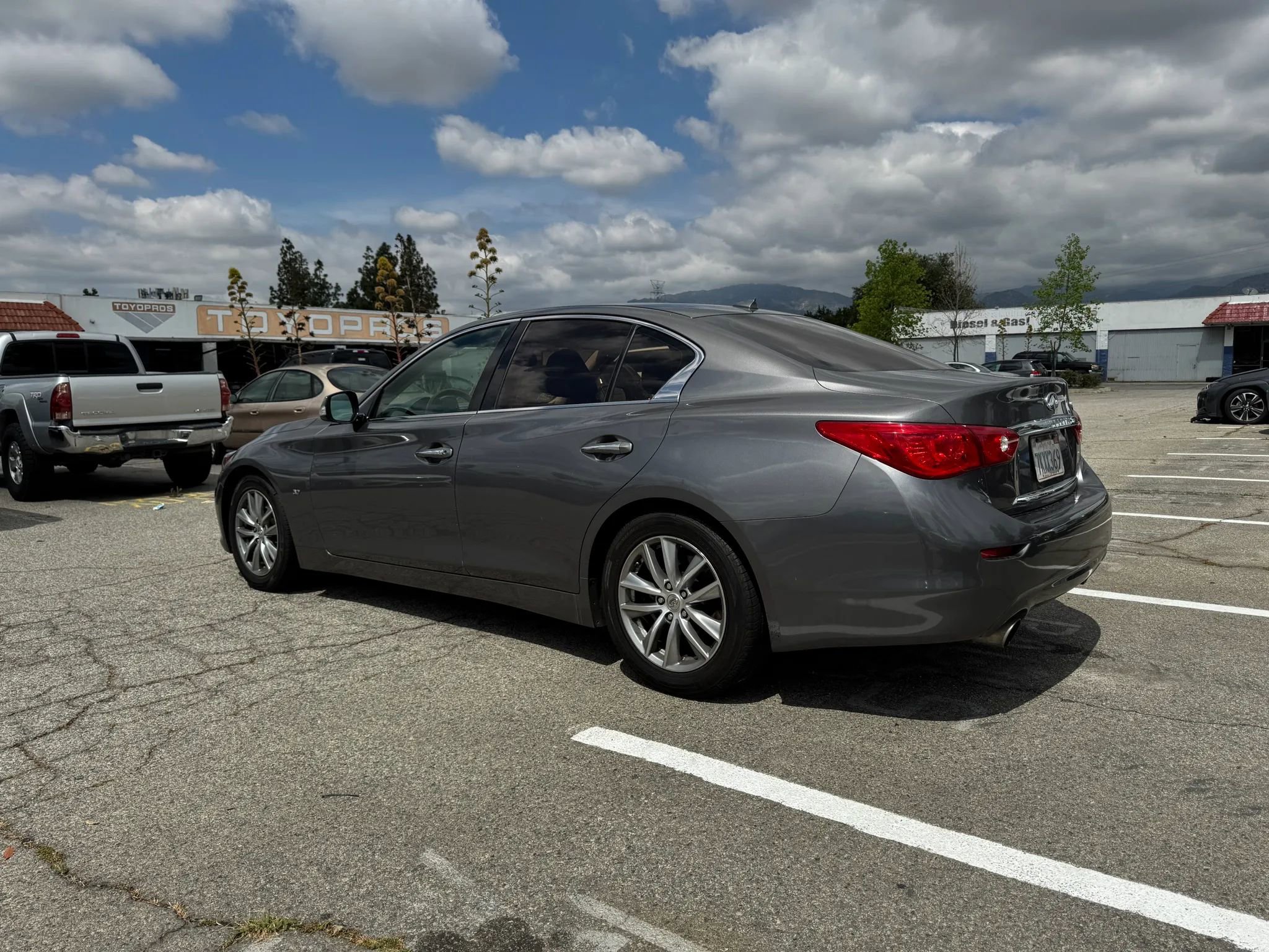 Used 2015 INFINITI Q50 Premium w/ Spare Tire Package image 5