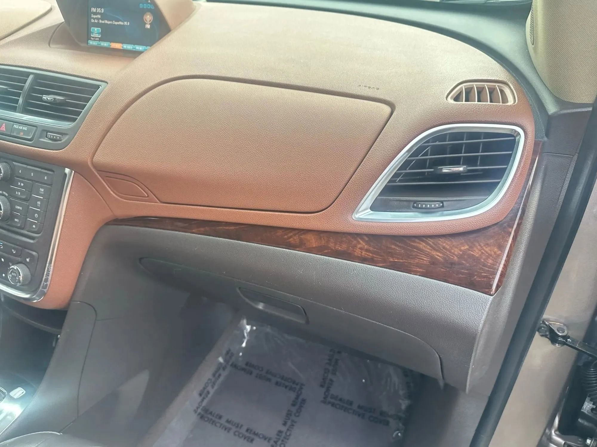 Used 2015 Buick Encore Leather w/ Experience Buick Package image 20