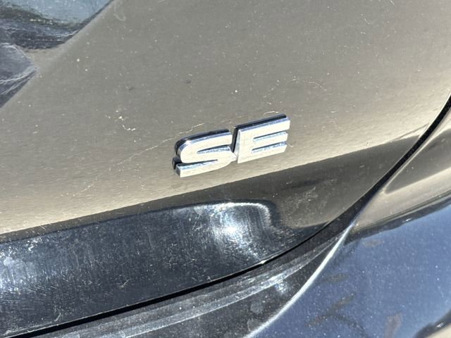 Used 2024 Mitsubishi Outlander SE image 14