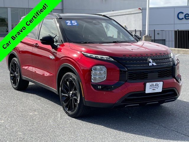 Used 2025 Mitsubishi Outlander SEL Black Edition