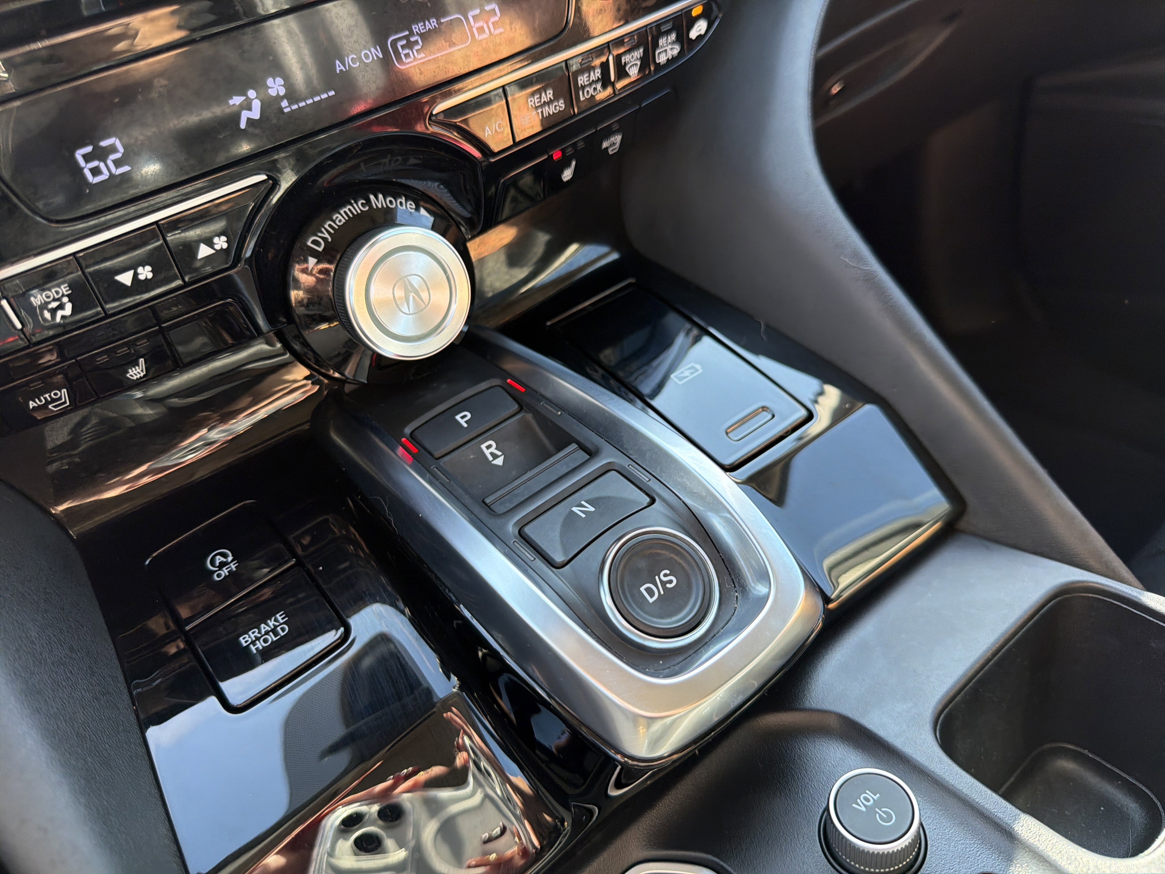 Certified 2024 Acura MDX SH-AWD w/ Technology Package image 27