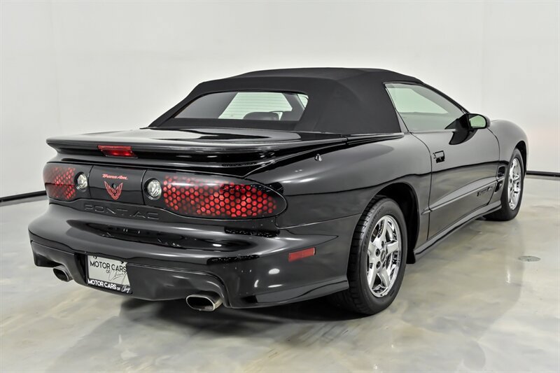 Used 2002 Pontiac Firebird Trans Am RWD image 30