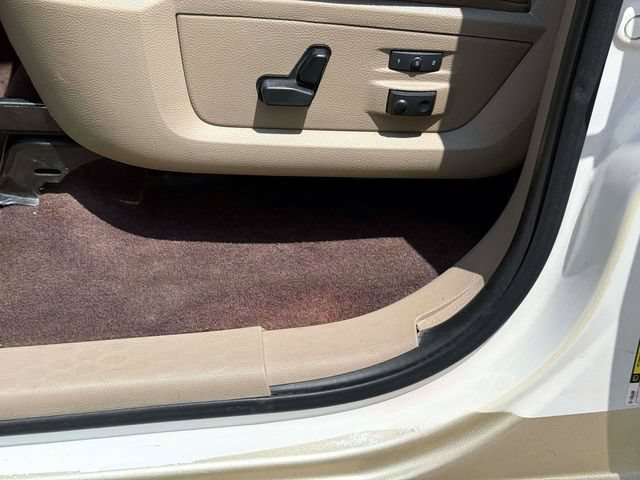 Used 2009 Dodge Ram 1500 Truck Laramie AWD/4WD image 17