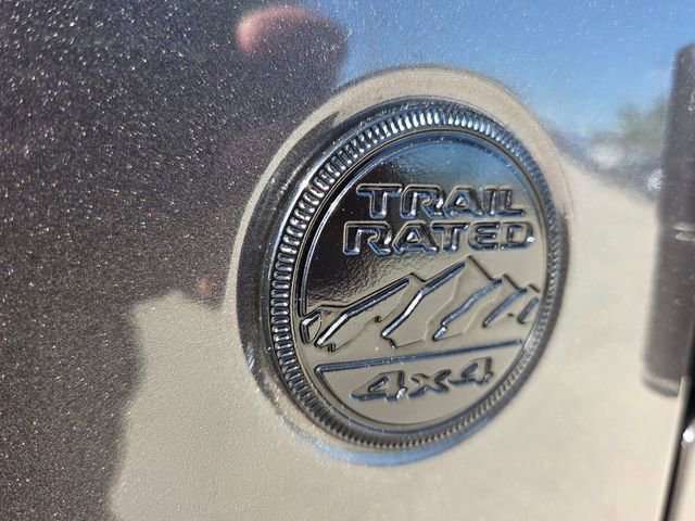 Used 2022 Jeep Wrangler Unlimited Willys image 11